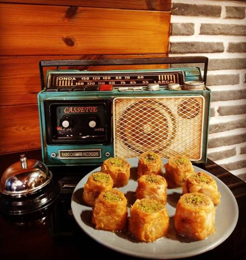 عکس فست فود ریواس