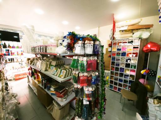 عکس تم تولد و ظروف یکبار مصرف هپی تایم