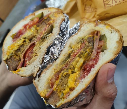 عکس فست فود ریواس