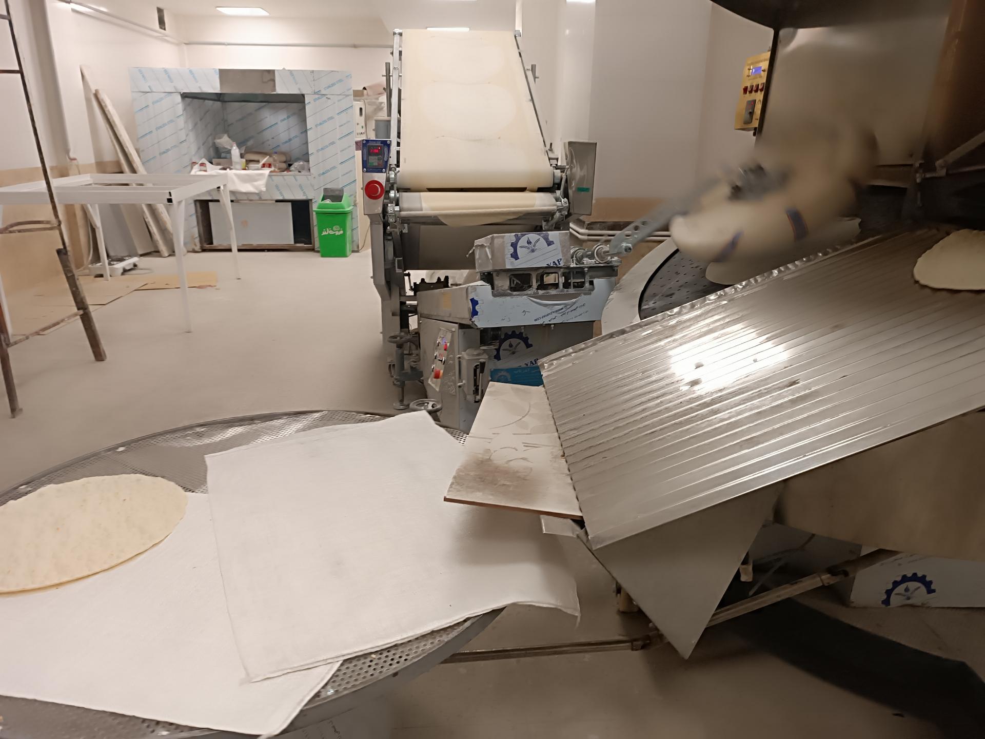 عکس مجتمع نان برکت