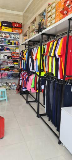 عکس فروشگاه ورزشی اسپرت پلاس
