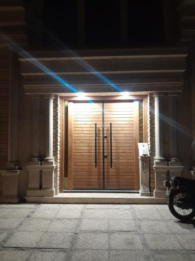 عکس مجتمع مسکونی مادر