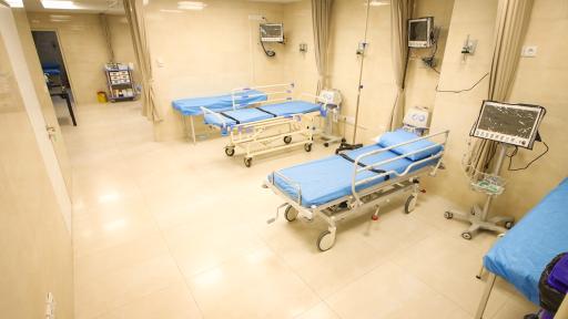 عکس مرکز پیشرفته پزشکی آوان