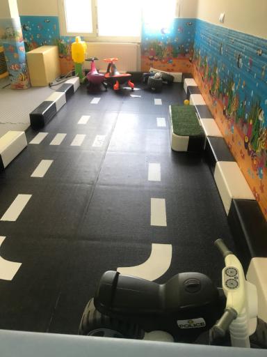 خانه بازی کلبه شادی