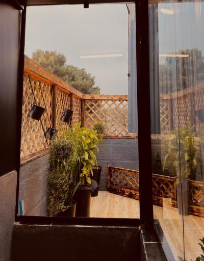 عکس کافه کی آر بی