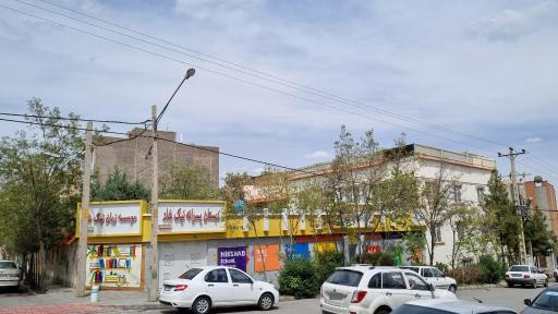 عکس دبستان پسرانه غیردولتی نیک شاد