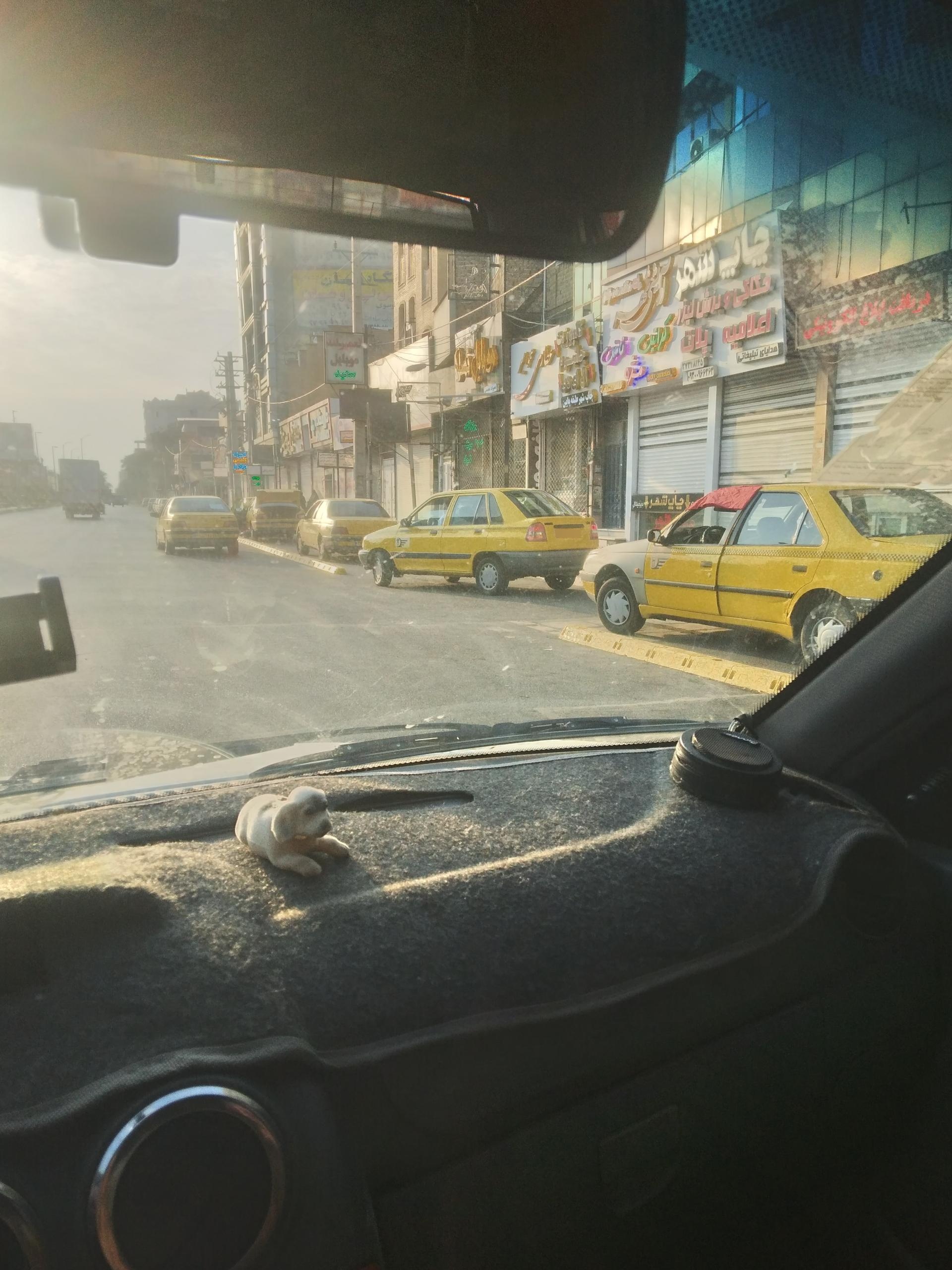 عکس ایستگاه تاکسی کرج