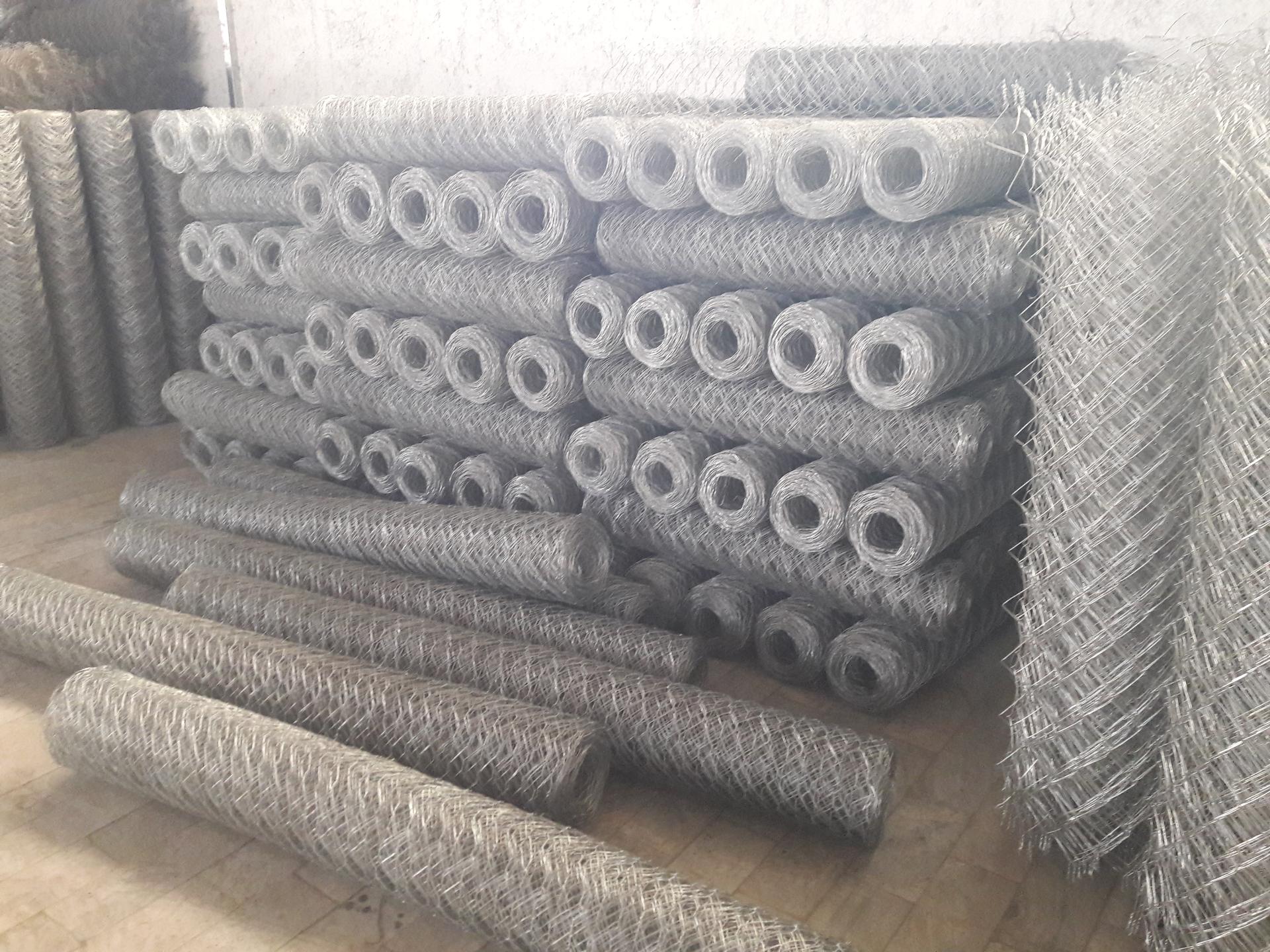 عکس صنایع مفتولی حصاربافان