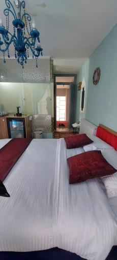 عکس کافه چهارستون