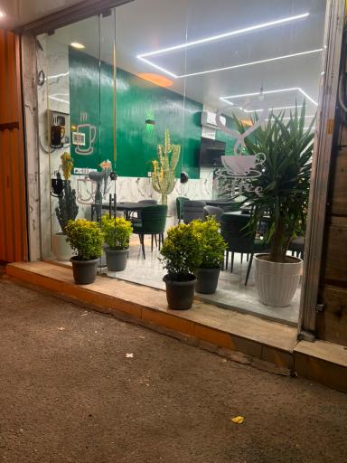 عکس کافه کیک فرشته 