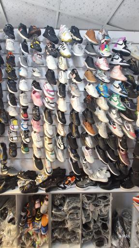 عکس کفش و کتانی مهدی