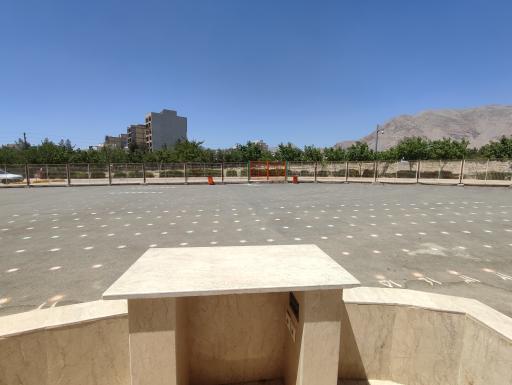 عکس دبستان پسرانه دانشگاه صنعتی اصفهان 