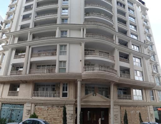 عکس برج آینیک B