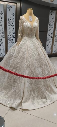 عکس مزون لباس عروس ایده ال پلاس