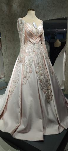 عکس مزون لباس عروس ایده ال پلاس