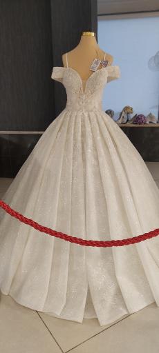 عکس مزون لباس عروس ایده ال پلاس