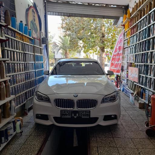 عکس تعویض روغن حسن مقتدایی