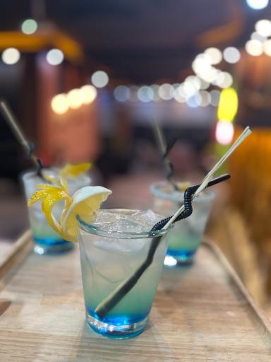 عکس کافه  دنج تیسفون