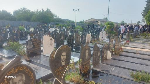 عکس گلزار شهدای شهر کومله