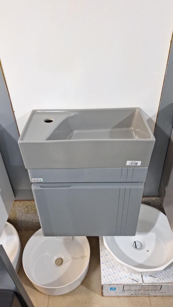 عکس بازرگانی سازگارزاده