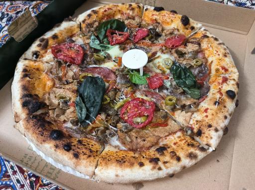 عکس کافه تاک (شعبه وزیری)