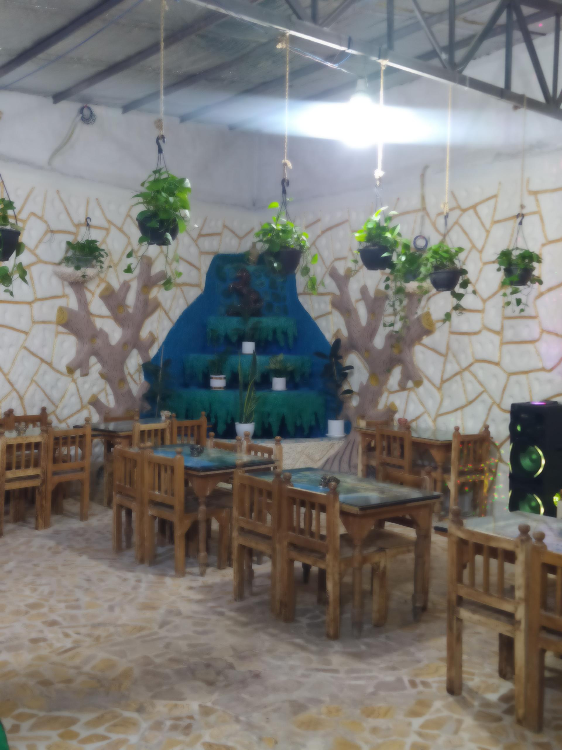 عکس سفره خانه سنتی پاشا