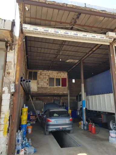 عکس پنچرگیری و تعویض روغنی یادگار