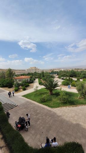 عکس دانشکده علوم پایه