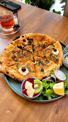 عکس کافه تاک (شعبه وزیری)