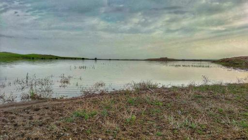 عکس سد مونق