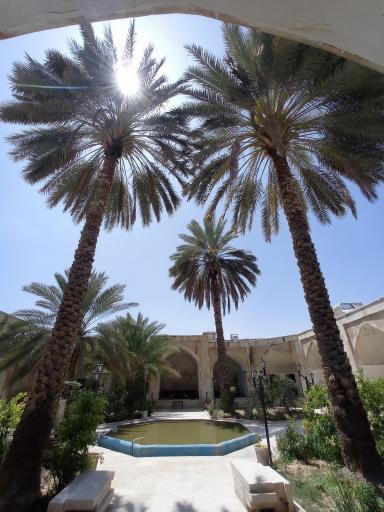 عکس مسجد و مدرسه خان جهرم