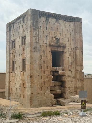 عکس کعبه زرتشت