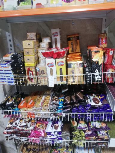 عکس یانا مارکت