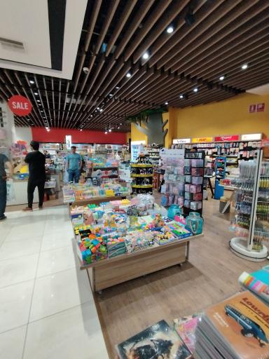 عکس مرکز خرید روشا