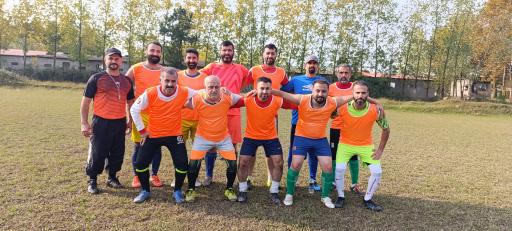 عکس باشگاه فوتبال استقلال سنگر