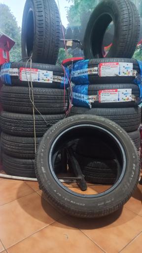 عکس فروشگاه لاستیک پیشرو