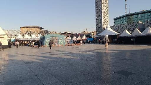 عکس یادمان شهیدان گمنام