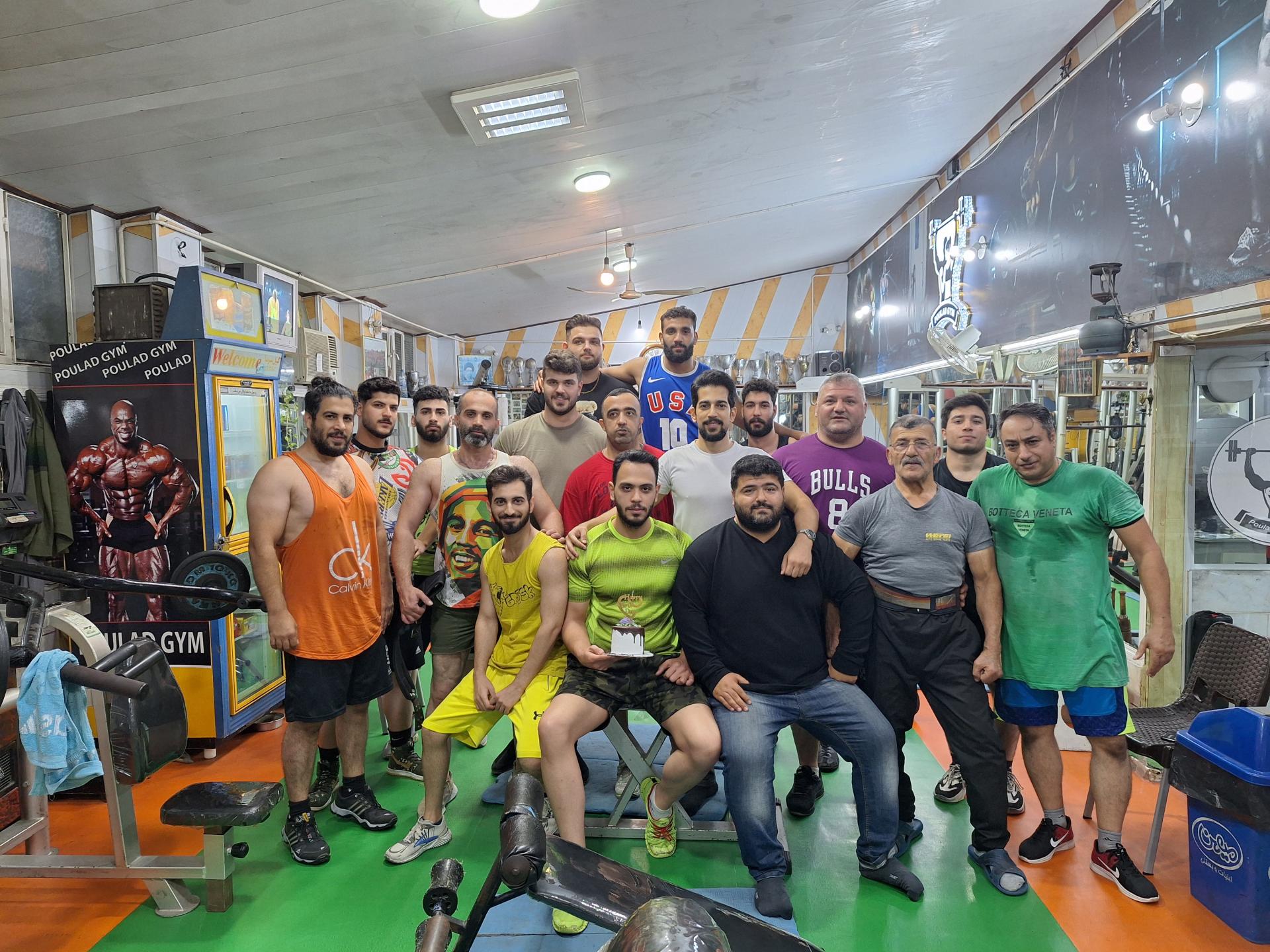 عکس باشگاه ورزشی و پرورش اندام پولاد