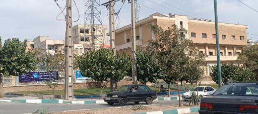 عکس مرکز مخابرات ولیعصر