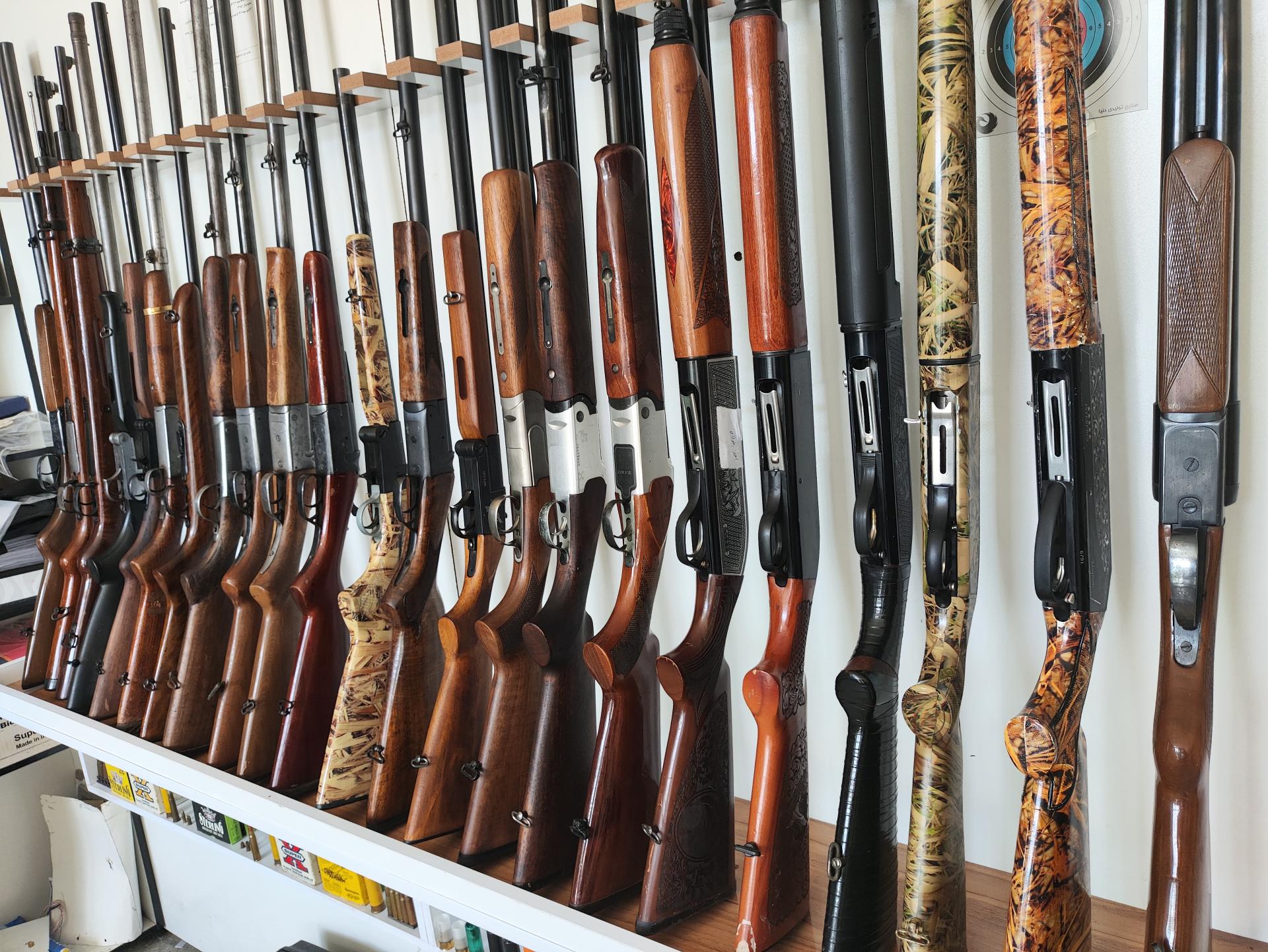 عکس فروشگاه مجاز اسلحه و مهمات آرمین