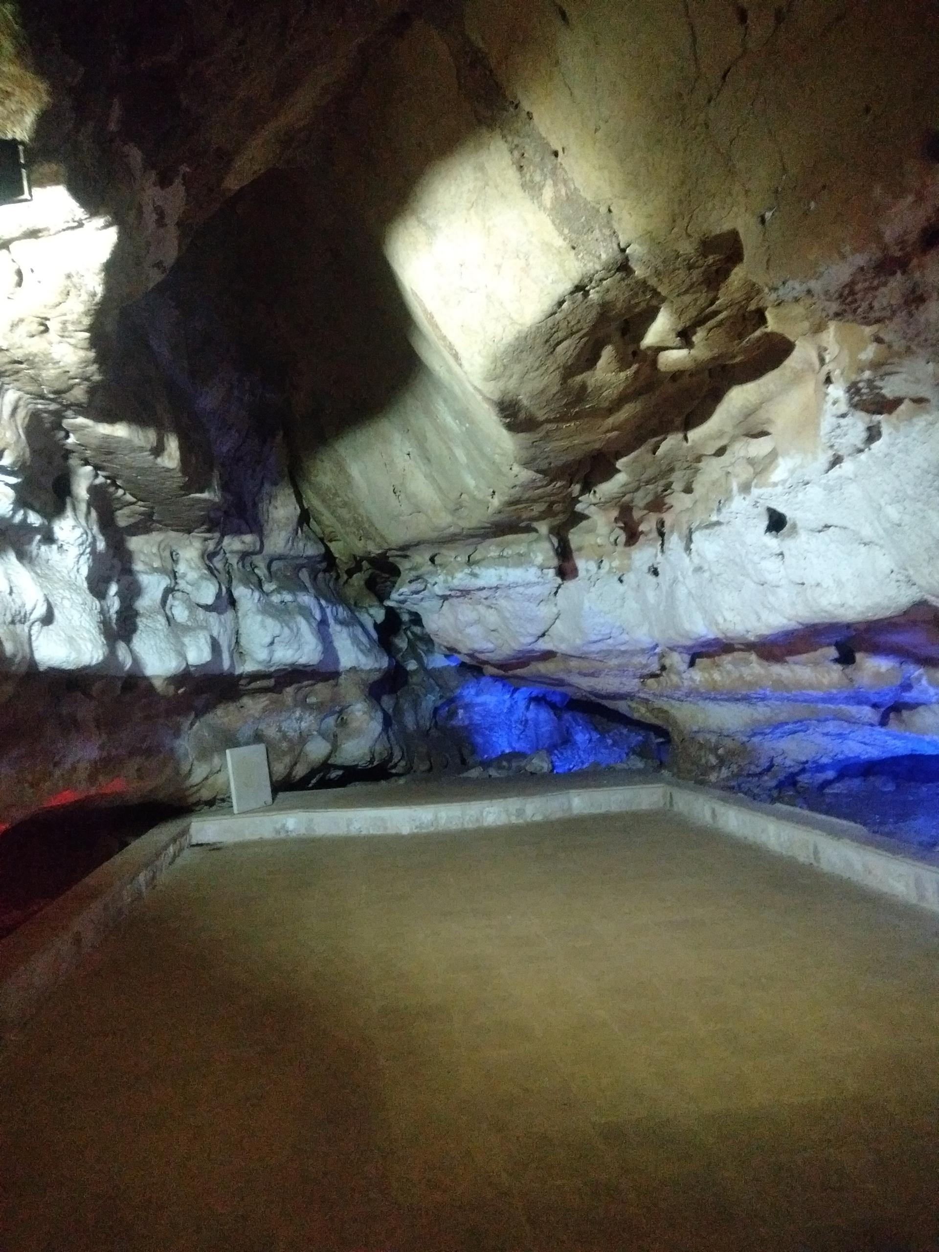 عکس غار کتله خور