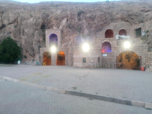 عکس غار کتله خور