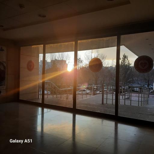 عکس بیمارستان قلب و عروق فرشچیان