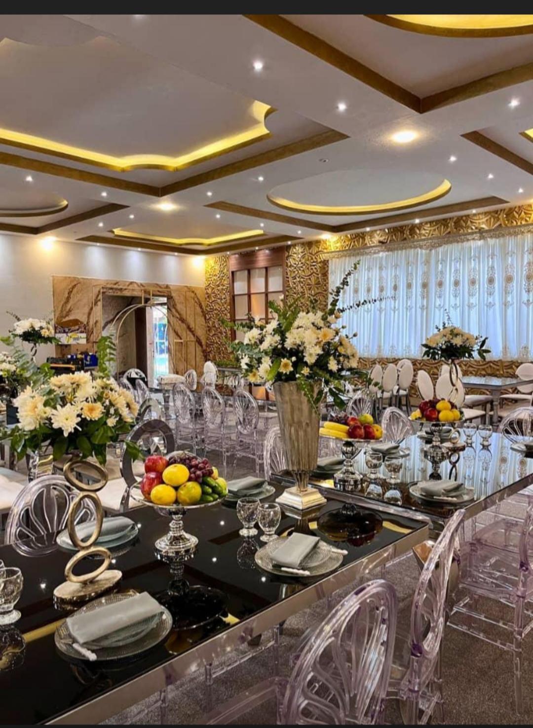 عکس باغ تالار صدرا