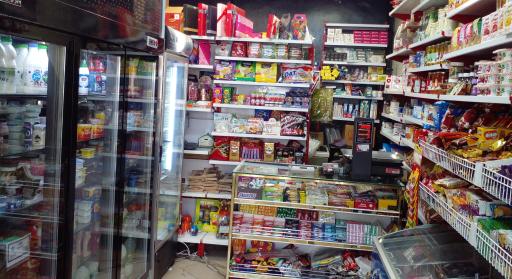 عکس سوپر مارکت زیتون