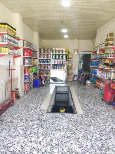 عکس تعویض روغن و آپاراتی عمو علی