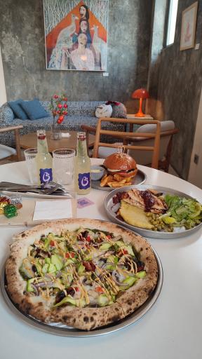 عکس کافه رستوران بی بای