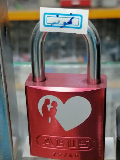 عکس کلید سازی و چاقو تیزکنی الماس (کلاردشت)