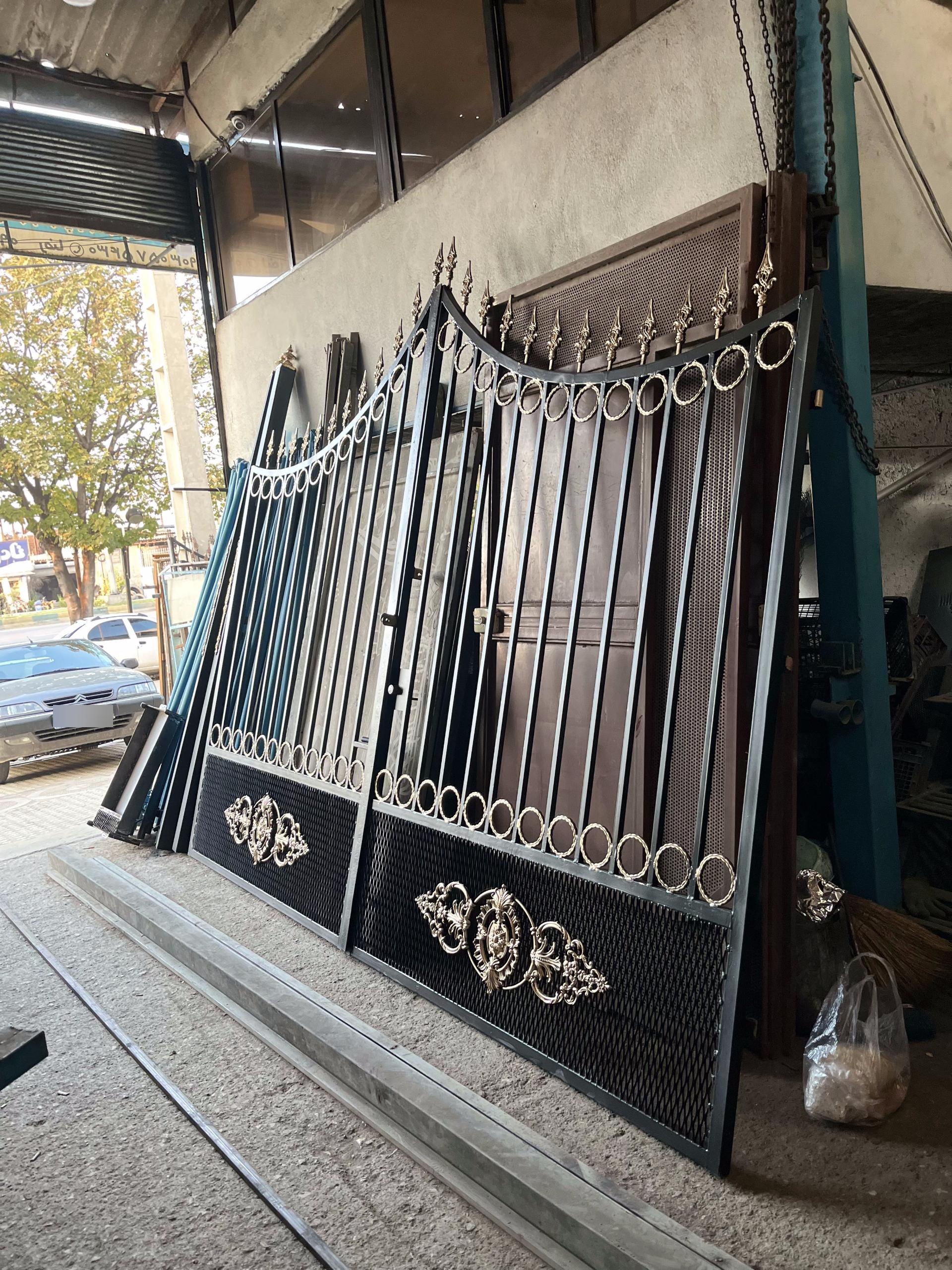 عکس کارگاه جوشکاری و تولیدی فنس منصور صباغ