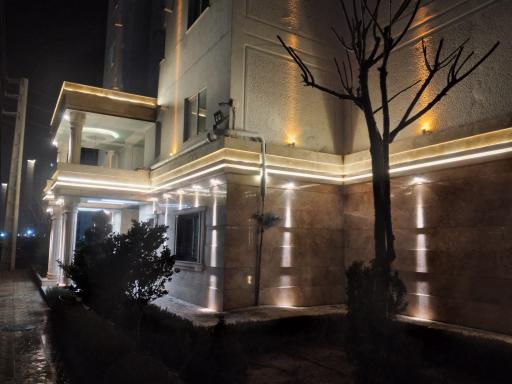 عکس بلوک یاس ۷۶